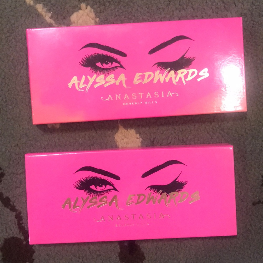 Anastasia Beverly Hills Alyssa Edwards eyeshadow